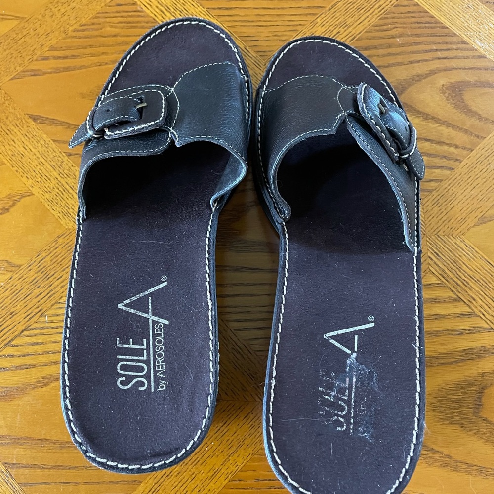 aerosole black sandal